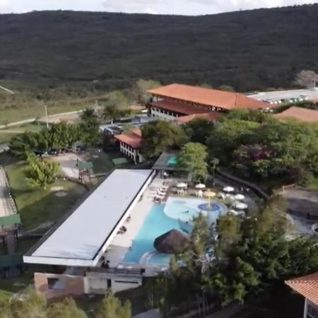 Flat Grande Em Hotel Fazenda Monte Castelo - Gravata - Saire Kültér fotó