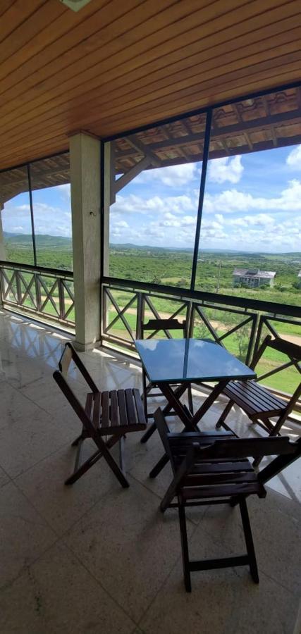 Flat Grande Em Hotel Fazenda Monte Castelo - Gravata - Saire Kültér fotó